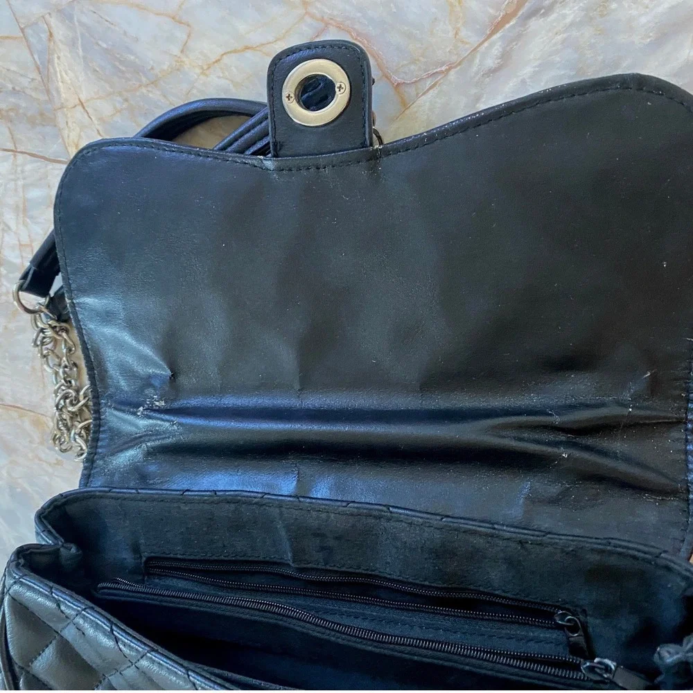 Apt. 9 Black Quilted Shoulder Bag Silver Chain Strap Turn Lock Closure